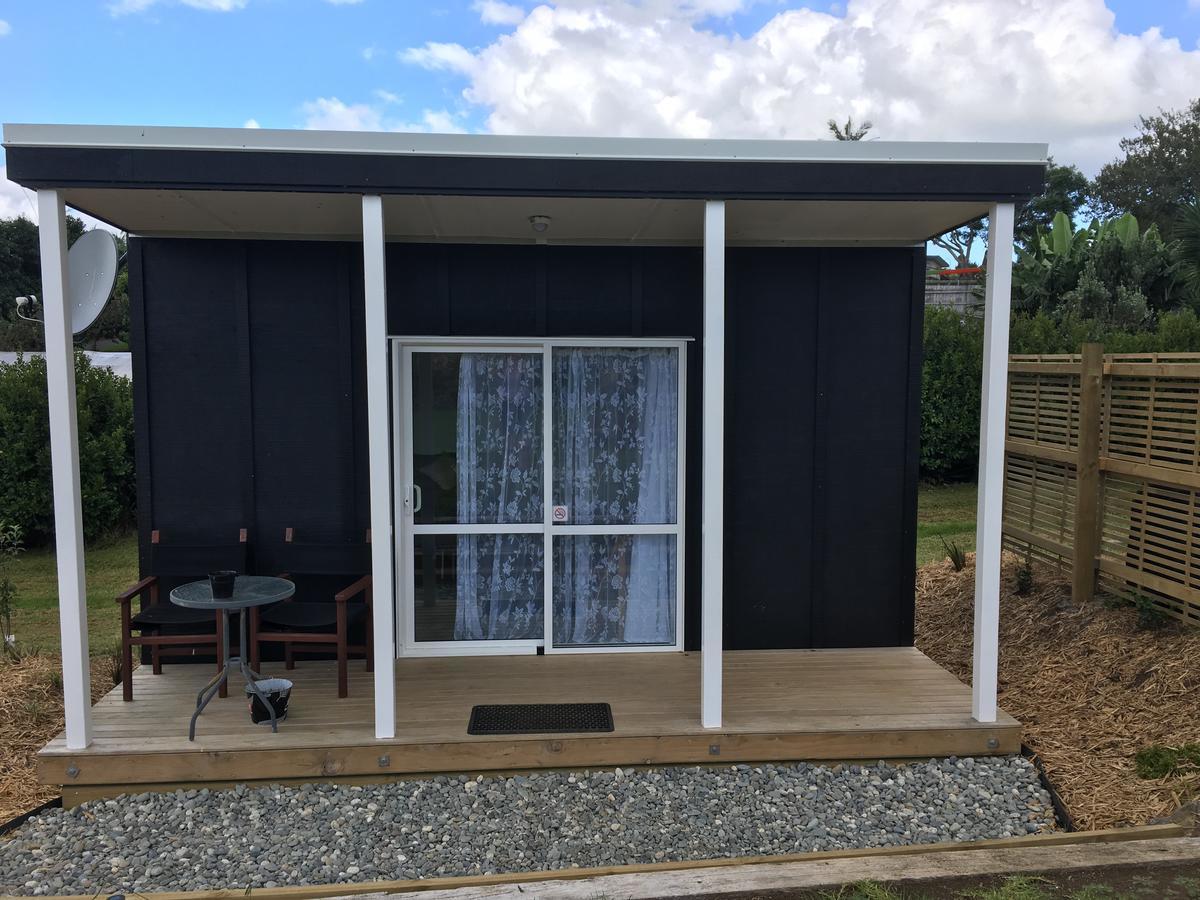 Mel'S Cabins Керикери Екстериор снимка